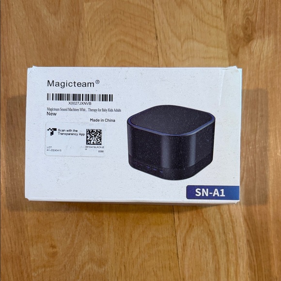 Magic Black Sound Machine - Picture 1 of 3